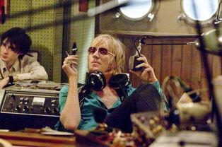 海盗电台 在线播放,揭秘海盗电台的传奇在线播放之旅